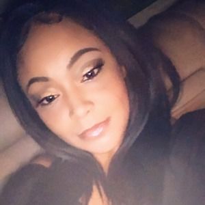 Meet your Posher, Esperricha